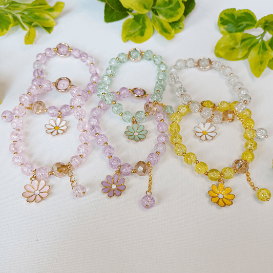 Sweet Little Duck Jewelry Glass Bead and Flower Charm Bracelet -